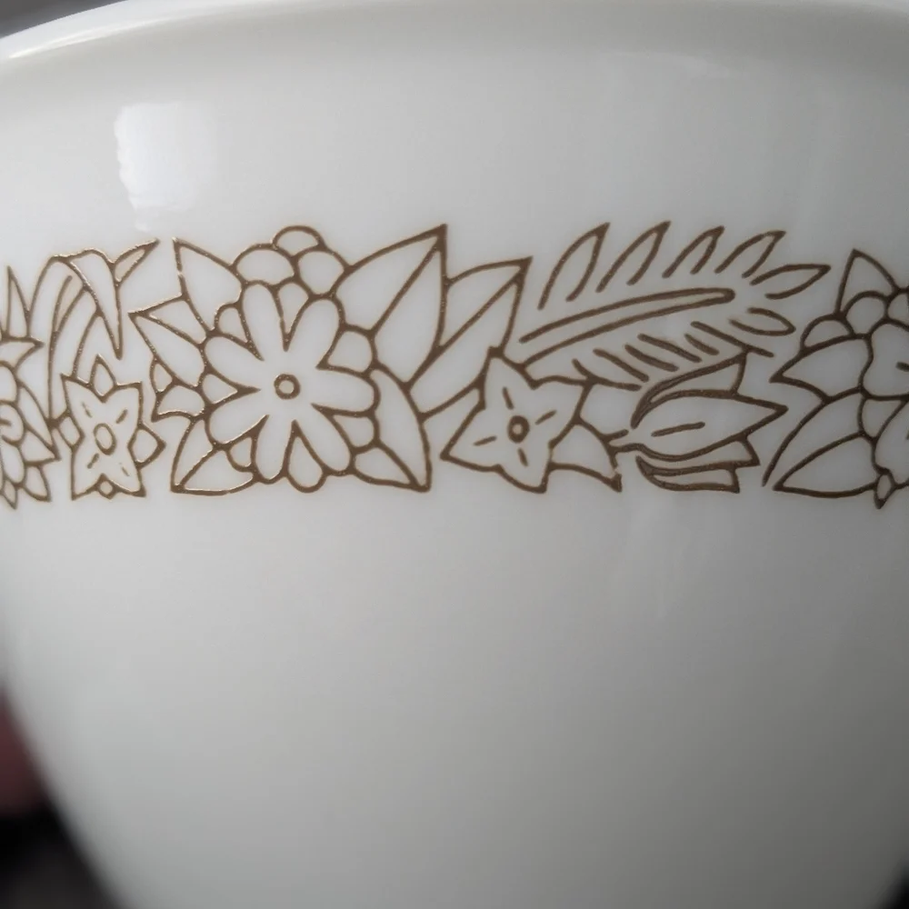 Vintage Corelle coffee / tea cups in the Melody brown floral pattern by Corning